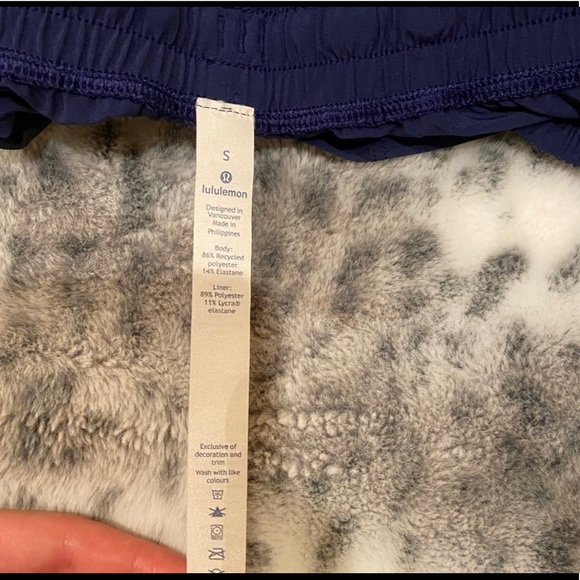 Lululemon Pace Breaker Linerless Short 9” - Size S - Picture 4 of 4